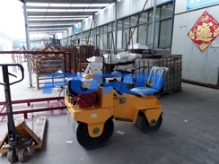 福瑞得機(jī)械座駕壓路機(jī)、手扶壓路機(jī)準(zhǔn)備發(fā)貨