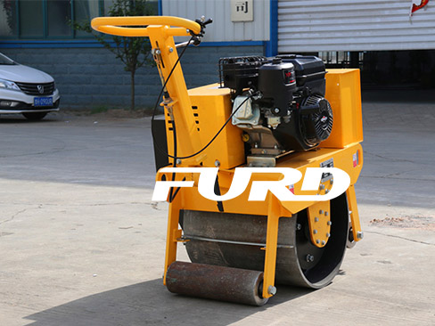 減少小型壓路機(jī)維修次數(shù)的方法是什么？